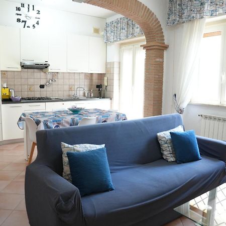 דירות אנזיו La Casa Di Flo מראה חיצוני תמונה